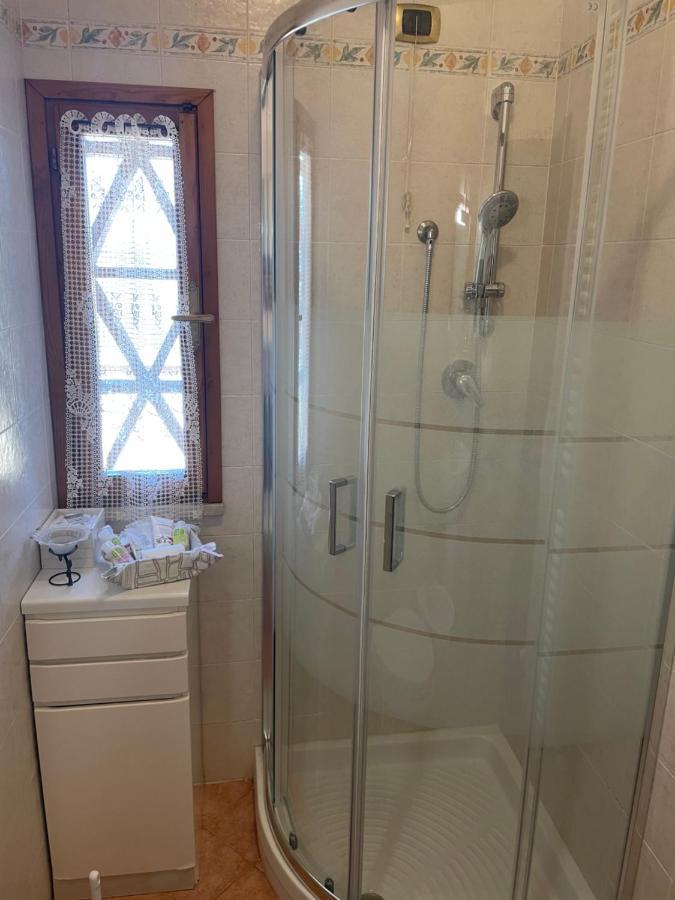Апартаменти Casa Imola Поджібонсі Екстер'єр фото