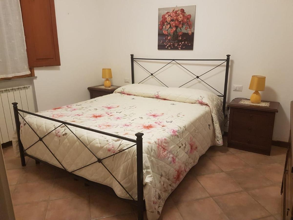 Апартаменти Casa Imola Поджібонсі Екстер'єр фото